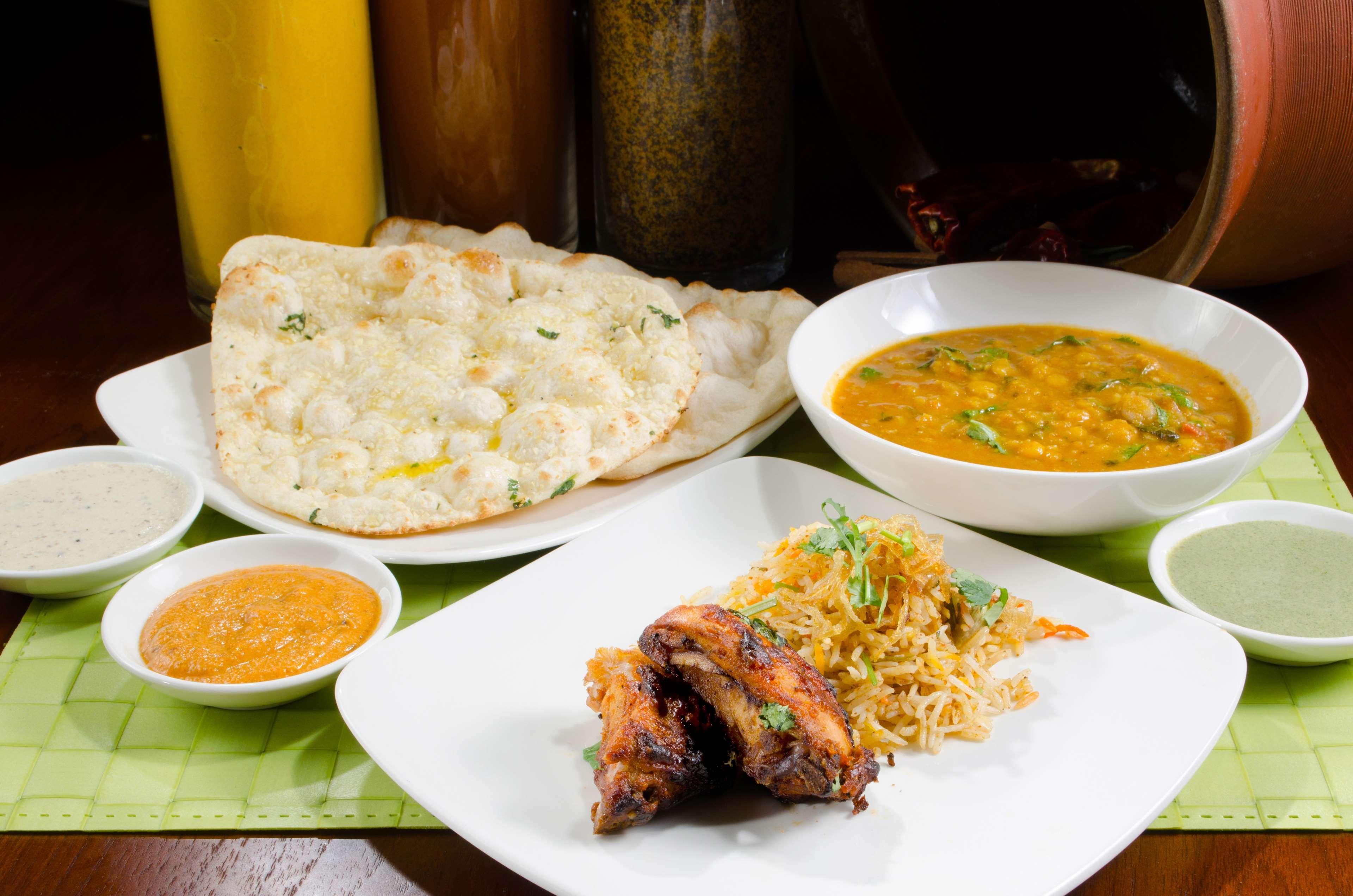 Hyatt Regency Kinabalu Hotel Kota Kinabalu Kültér fotó Indian cuisine